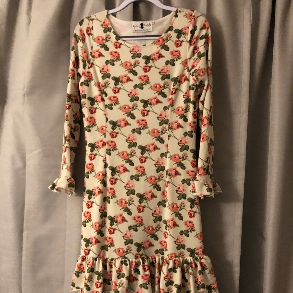 Midi dainty jewells dress